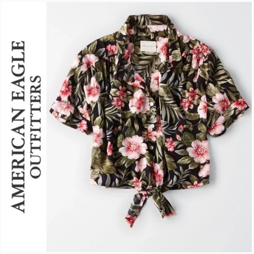American eagle cropped black floral Hawaiian shirt size s